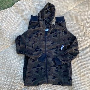NWT small and XL Old Navy Fleece Camo Onesie